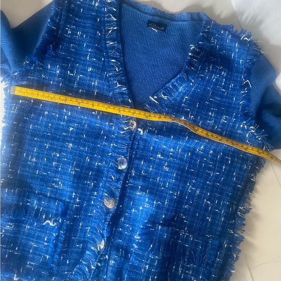 New sweater - Picture 13 of 15